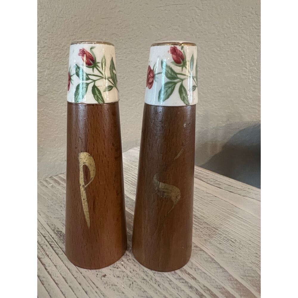 Vintage MCM Wood & Ceramic Salt Pepper Shakers Floral Handpainted Toppers